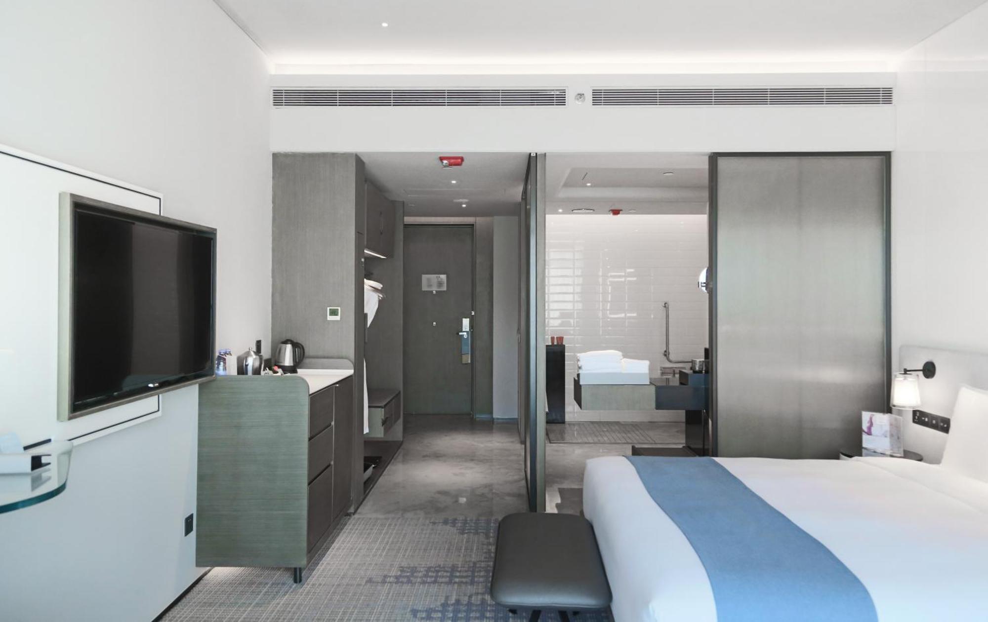 Crowne Plaza Shenzhen World Exhibition And Convention Center, An Ihg Hotel Екстер'єр фото